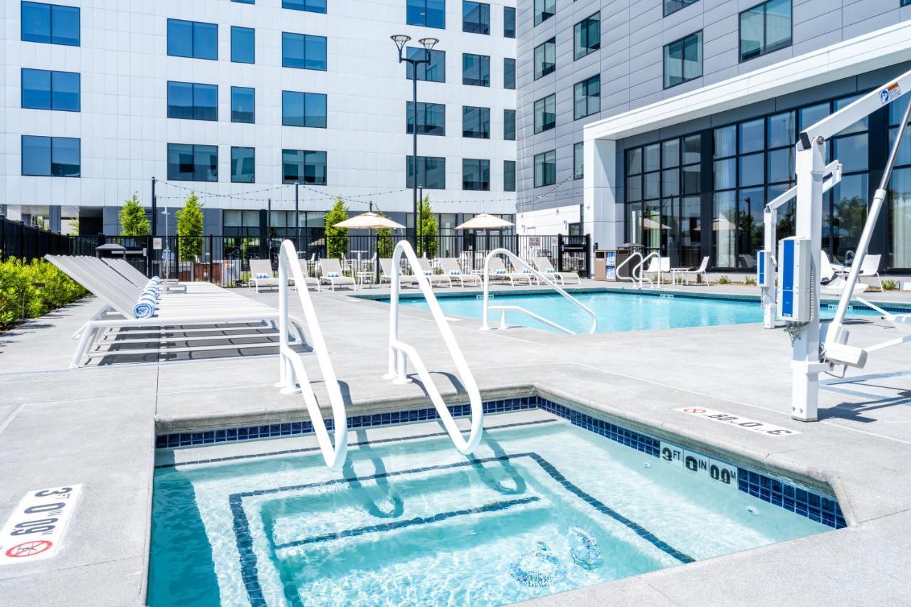 Element San Jose Airport Hotel Exterior photo