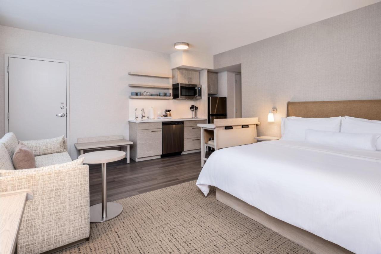 Element San Jose Airport Hotel Exterior photo
